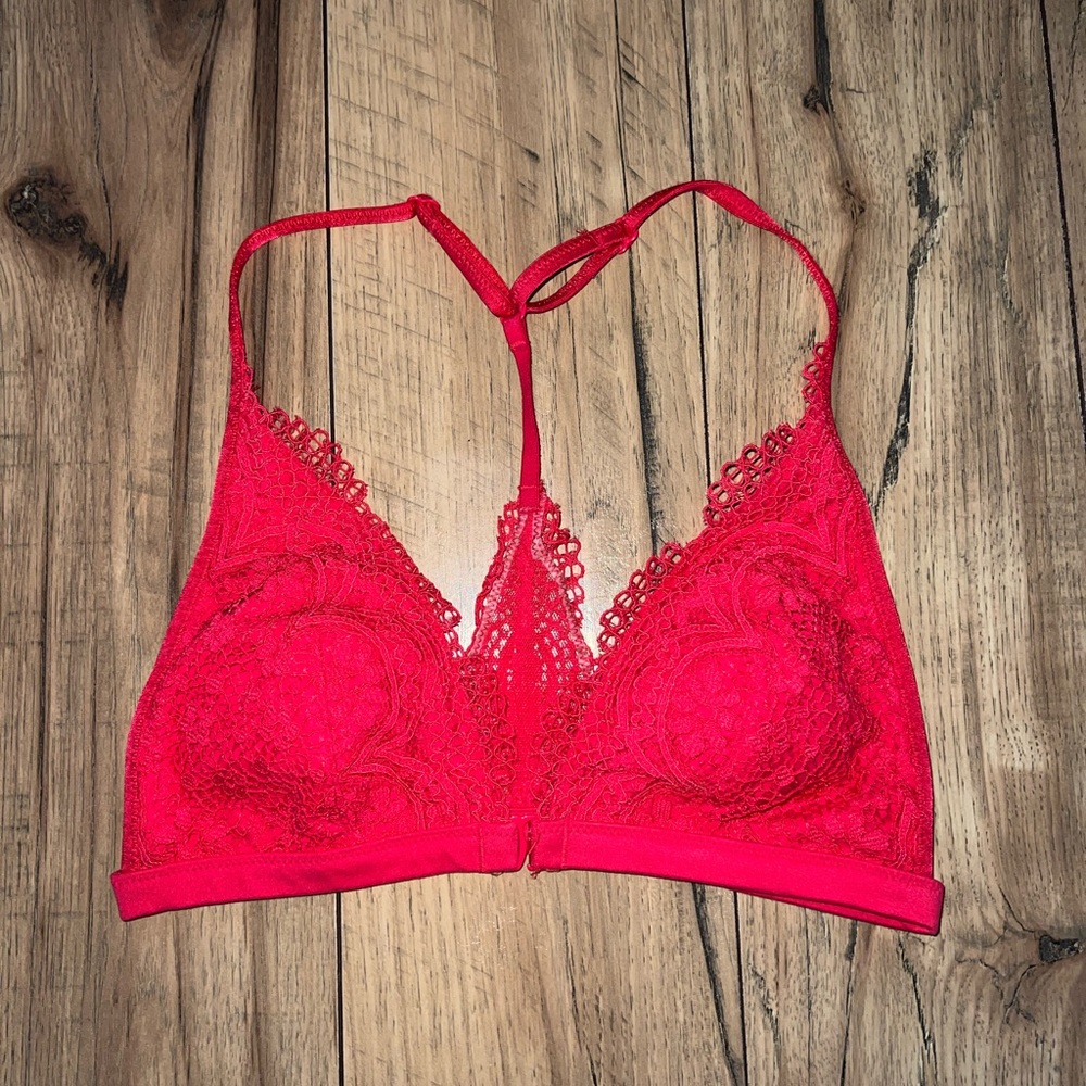 red victoria’s secret bralette